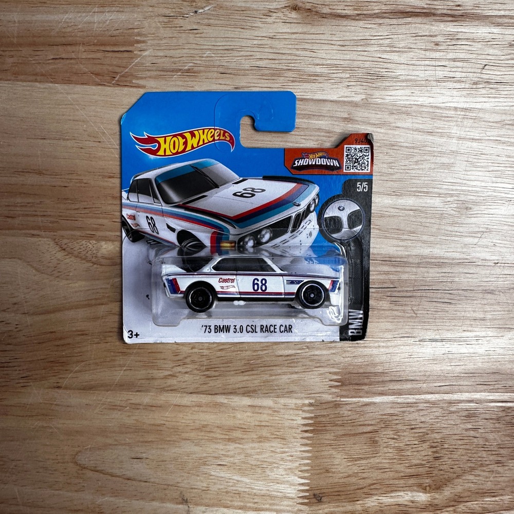 Hot Wheels 73 BMW 3.0 CSL Race Car White Castrol 68 2016 BMW Series 5/5 DHP29